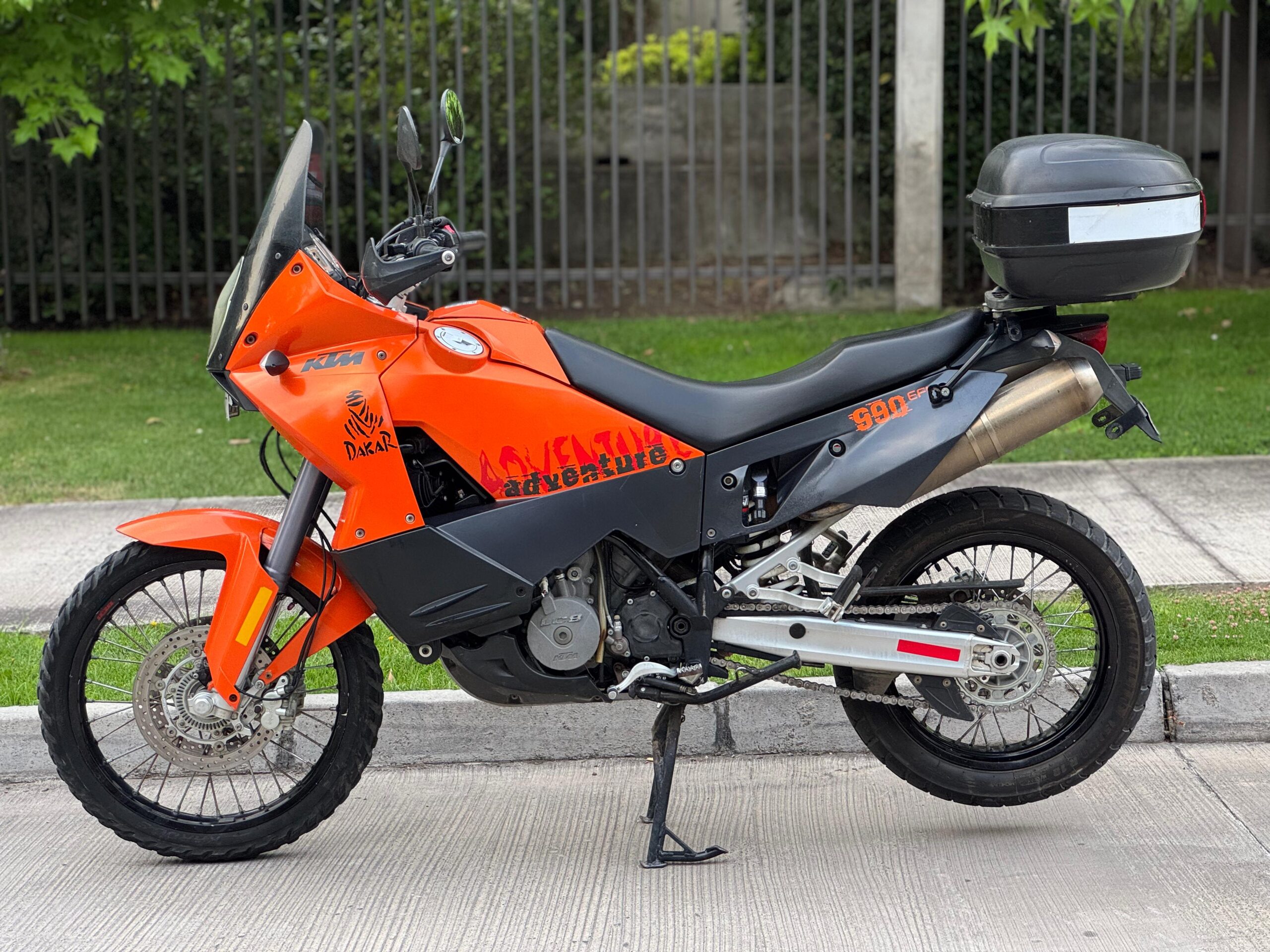 WhatsApp Image 2025-12-12 at 16.04.05 (2)